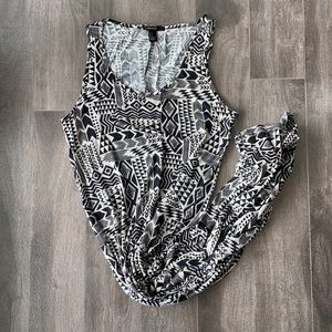 Women’s Forever21 Aztec pattern maxi dress